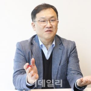 “원전, 신기술로 다시 상승 곡선…에너지 이념 논쟁 탈피해야”