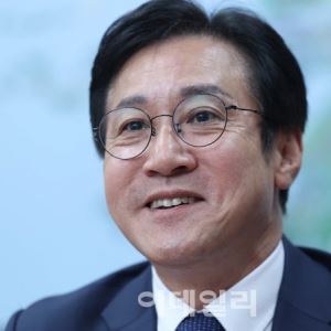 “경쟁국 돈 퍼붓는 사이 뒤처진 K배터리…직접환급제로 숨통”