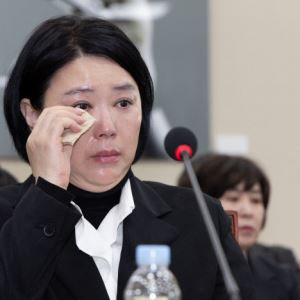 국회 찾은 오요안나 씨 어머니                                                                                                                                                                            