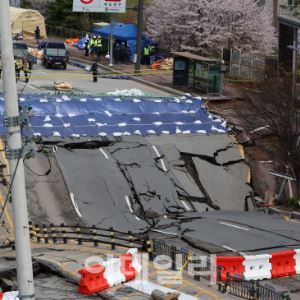 붕괴 직전 “모두 대피하라”…무전기에 담긴 ‘신안산선’ 사고 상황