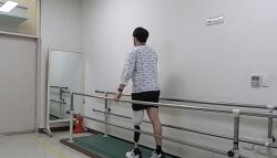 "다리 절단했는데 민방위 통지서 날아왔다…걸어 오라더라"