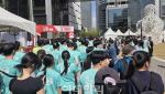 "아직도 20층이라고요?"…고비 넘고 또 넘은 123층 생존기