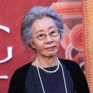 윤여정 ‘子 동성결혼’ 고백에…“엄청난 용기” 응원한 교수