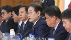 금투협 찾은 이재명 "증시 개혁으로 코스피 5000시대 연다"