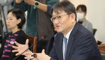 경사노위, '트럼프 관세' 노동시장 대응 TF 운영