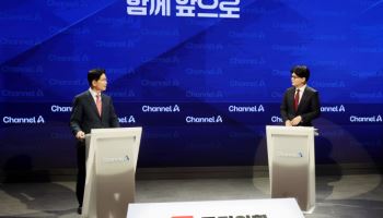 김문수·한동훈, '맞수 토론' 설전…尹 탄핵 vs 전광훈 연계