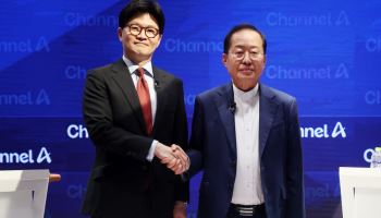 "왜 尹 배신했나" 洪 질의에 韓 "민주주의 대한 소신"