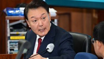 “아내는 디올백도 받았는데” 尹에 책 보낸 임은정...‘반송’