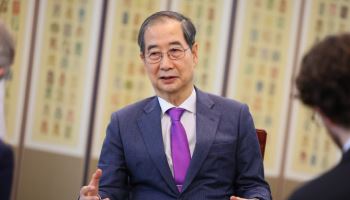 한덕수에 다시 포문 연 국힘 주자들…洪 "탄핵당한 정권 총리"