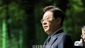 李 후보, 첫 일정부터 ‘탈이념’…통합행보 가속
