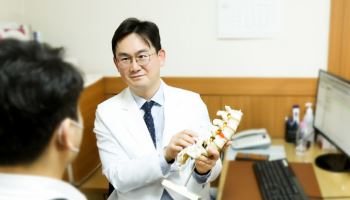 뇌 질환으로 오인해 진단 늦어지는 목중풍 '경추 척수증'