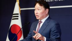 최태원 회장, SKT 해킹 관련 사과메시지 낼듯...사태 20여일만