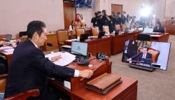 대법원장 청문회 14일 개최안 의결…대법관 전원도 증인채택(종합)