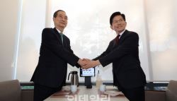 [속보] 김문수-한덕수, 단일화 회담 시작