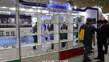 전기전력 관련 전시물 한자리에...