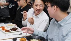 이준석 "김문수는 한계가 뚜렷...대안은 바로 나"[인터뷰]