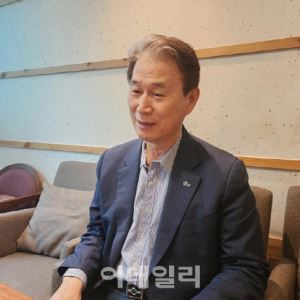 권오을 “李 고향 안동서 1표차라도 승리 거둘 것…TK 득표율 30% 가능”
