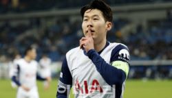 `손흥민 임신 공갈` 일당 체포…손 측 명백한 허위사실