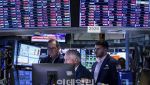 美 증시 강보합…트럼프, UAE와 280조원 빅딜[뉴스새벽배송]