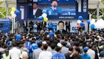 군산 찾은 이재명 “30년 넘은 새만금 새 공약 무의미…빠르게 정해야”