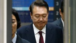 탈당이냐 출당이냐…尹·金의 선택은?
