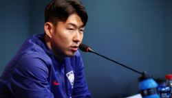 `손흥민 임신 공갈` 경찰 수사 속도…산부인과 자료 확보
