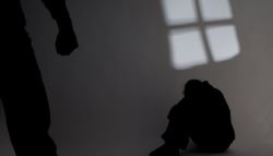9세 딸 앞에서 성관계한 친모 실형…계부는 ‘무죄' [그해 오늘]