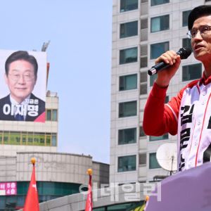 김문수, TK서 이재명과 초접전…보수 결집은 ‘삐걱’