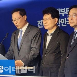문병호 “이번 선거는 탄핵 심판…국힘 아닌 이재명 옳은 길”