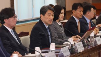 이주호 “경주 APEC 정상회의, 국가신인도 높이는 계기 삼아야”