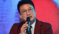 ‘육사 수석·서울대' 서경석, 연예인 최초 만점…한국사 강사됐다