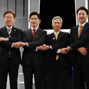 이재명 “사회 갈등 근본 원인은 양극화…성장하는 사회로 가야”