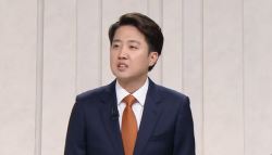 이준석 "여성 신체 질의가 왜 문제? 무고로 맞대응"