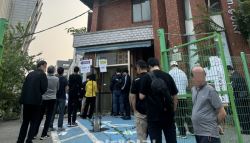 사전투표 첫날 '오픈런'에 '점심 포기'…인증샷도 눈길(종합)