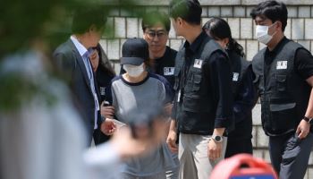 선관위 직원 폭행에 대리투표까지…경찰, 선거사범 2100명 단속