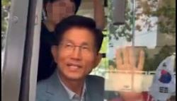 "환승하는 길에"...김문수, '윤석열 어게인' 집회 등장? 알고보니