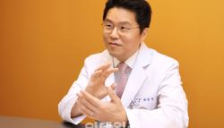 의사과학자 길 걷는 신의…‘후배들 또한 열정 잃지 않기를’