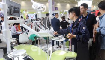 오스템임플란트 ‘SIDEX 2025’ 성료…최다 부스 운영