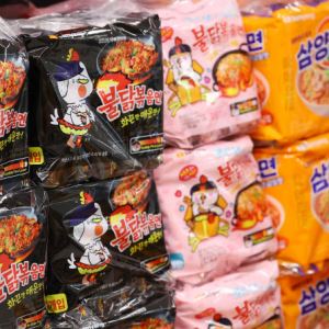 에스앤디, 삼양식품 ‘불닭’ 증설 수혜 기대에 3%대↑[특징주]