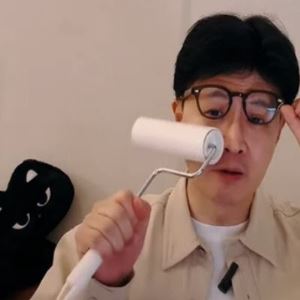 얼굴에 ‘돌돌이’ 한 한동훈 본 MZ 반응은