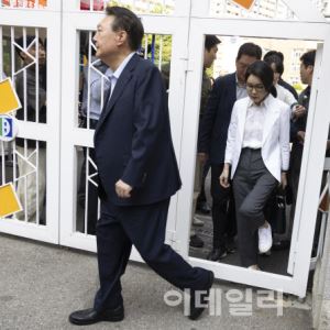 "김건희 여사, 지난주 입원했어야"..."출구 안 보였나"