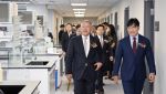 정의선 회장 “아버님의 백신주권 꿈, 인류에게 희망 안겨주길&quot;