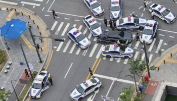 순찰차 7대 치고 도주극 벌인 女운전자 30분만에 검거