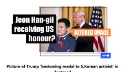 '트럼프 조작 사진'에 발끈한 전한길, 돌연 한동훈에 "사과하라"