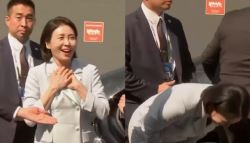 김혜경 여사 첫 단독일정...캐나다 교민에 90도 '폴더 인사'