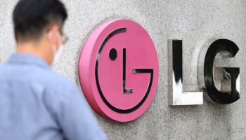 ‘LG 상속분쟁’ 모녀 이의제기..檢, 구본능·하범종 무혐의