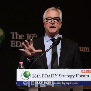 "지자체 권한 키워 인구문제 해결…맞춤 전략 필요"[ESF2025]
