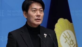 與 "중동발 대외요인 관련 李정부 노력 적극 뒷받침할 것"