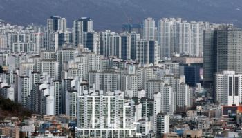 서울 아파트 전세 절반이 갱신권 썼다…2022년 3분기 이후 최대