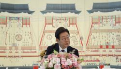 李대통령, 국정지지율 59.3%…전 연령서 ‘긍정' 우위[리얼미터]